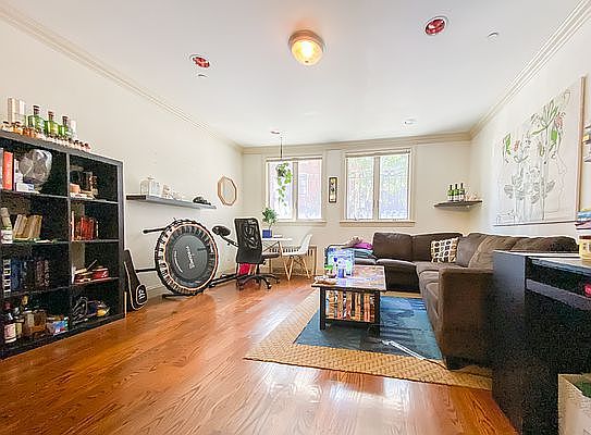 2nd image of 209 Meserole St APT 1