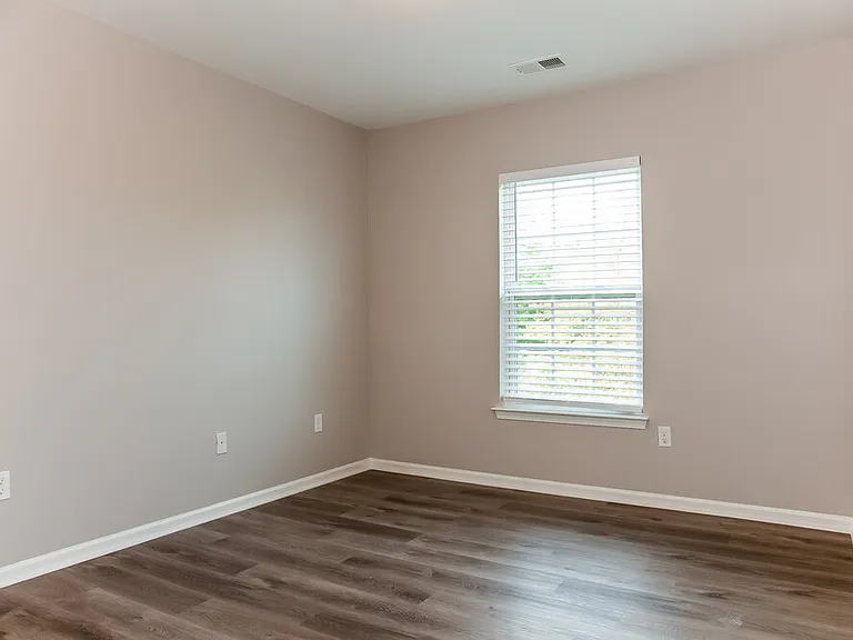 912 Old Forester Ln — Photo 13