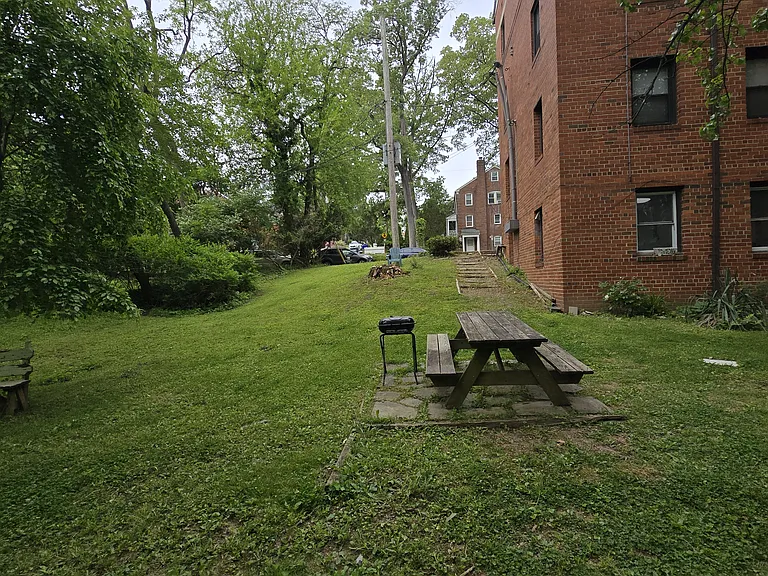 8301 Garland Ave #4 — Photo 15