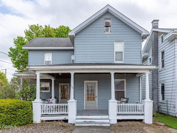 276 3rd St, New Columbia, PA 17856