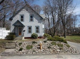 6 Rock Ave, Worcester, MA 01605