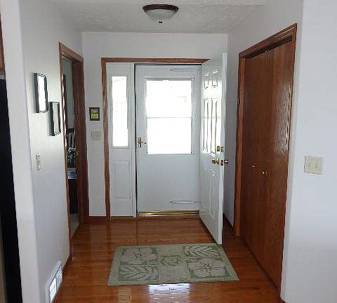 4th image of 3117 Laramie Dr