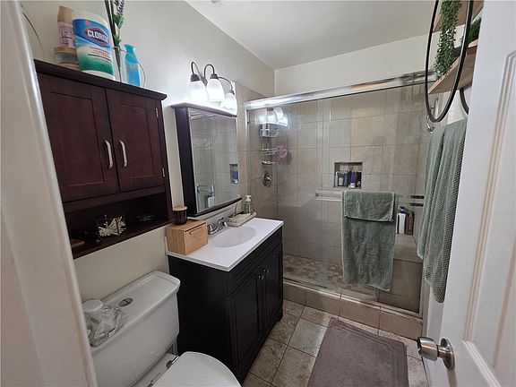 5th image of 16802 Wing Ln