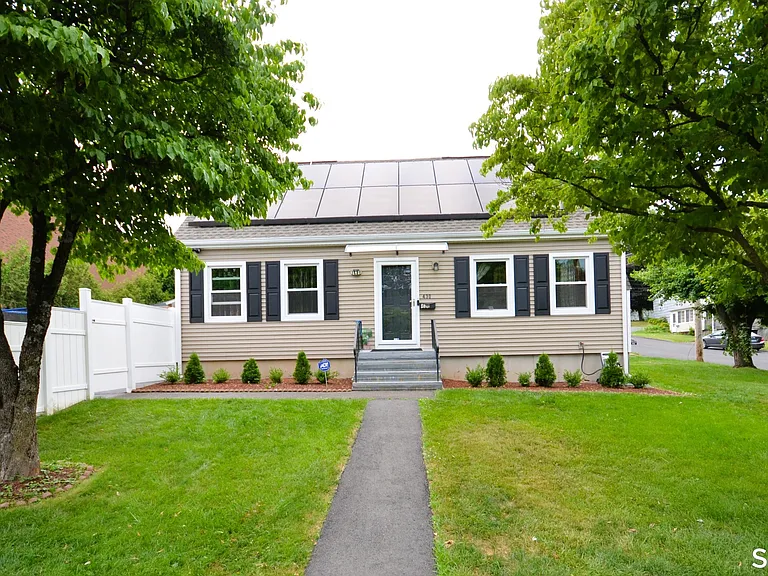 430 Berkeley Rd — Photo 1