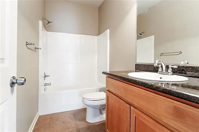829 Fay St — Photo 8