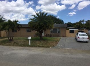 1915 SW 99th Ave, Hollywood, FL 33025