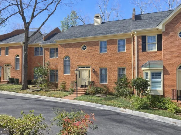 40 Ivy Chase NE, Atlanta, GA 30342