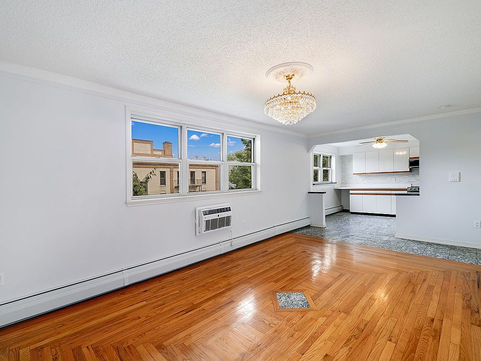 1st image of 48-04 43rd Ave #3