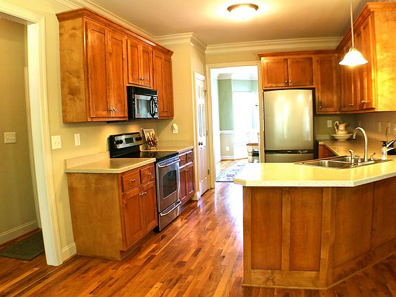 Kitchen w/ Stainless Steel