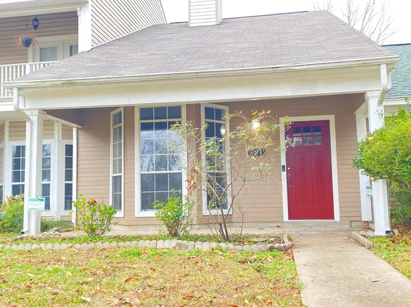 1701 Woodhaven Dr, Monroe, LA 71201