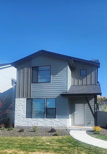 8878 W Hill Road Pkwy