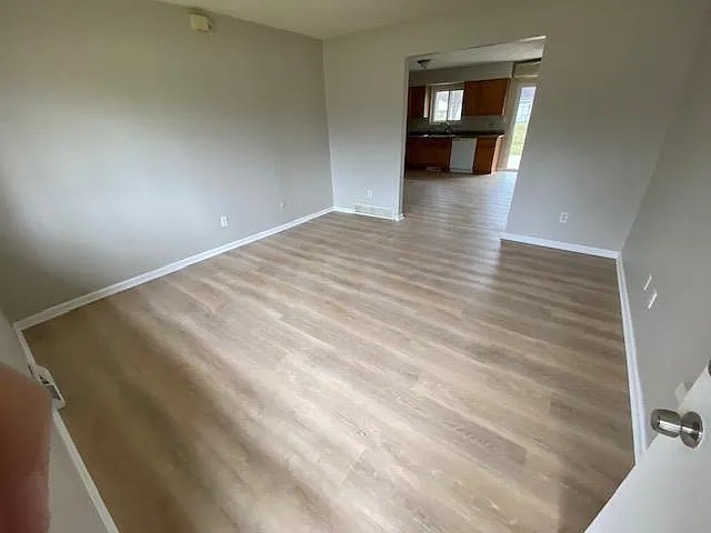 14136 Niagara Dr #1 — Photo 8