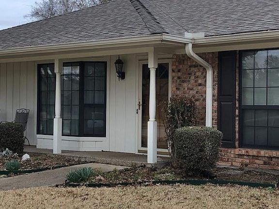3rd image of 2313 Brennan Dr