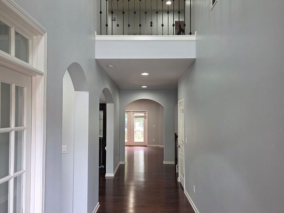 1st image of 6850 Rocking Horse Ln