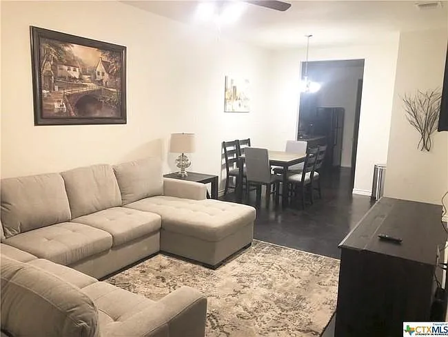 2 bed, 1025 sqft, $1,125 — Photo 4