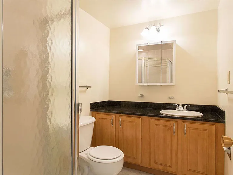 320 Hammond Pond Pkwy #305 — Photo 3