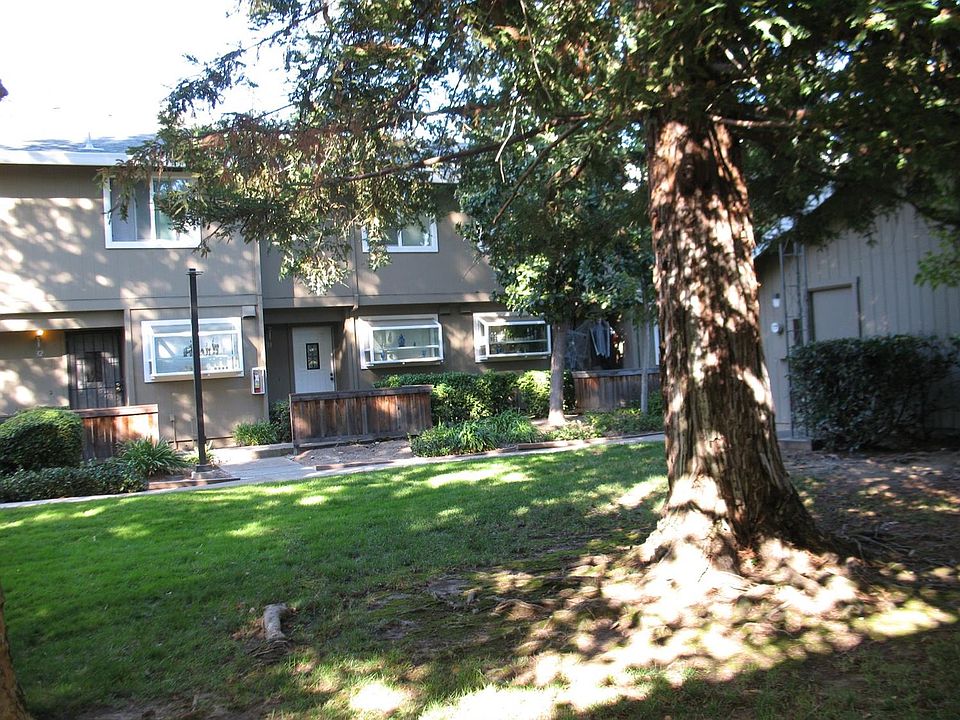 1st image of 4322 Greenholme Dr APT 33