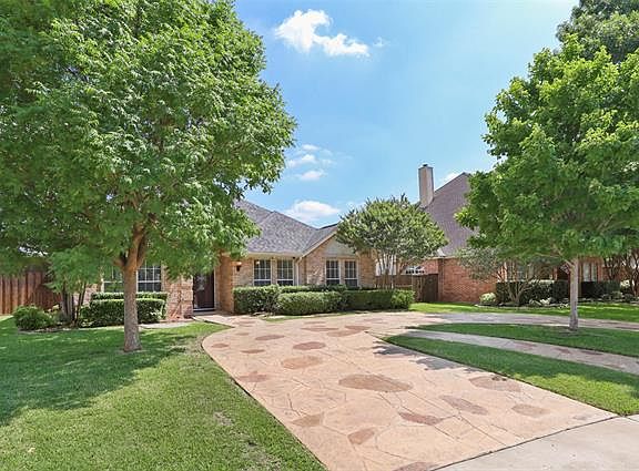 2nd image of 2105 Cliffside Dr