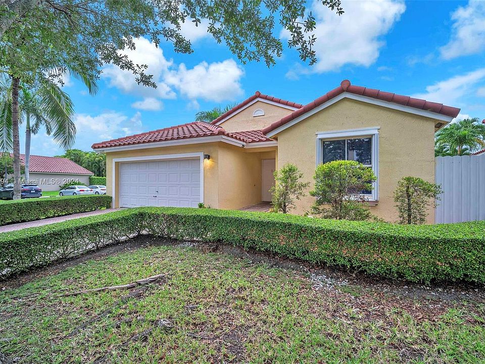 13247 SW 144th Ter, Miami, FL 33186 | Zillow