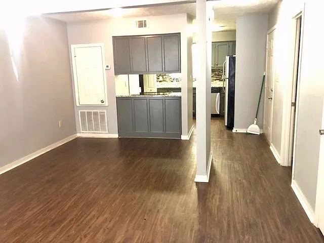 Bellegrove Condos — Photo 10