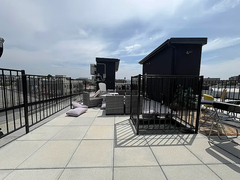 375 Bushwick Ave #3B — Photo 17
