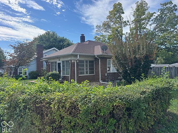 3rd image of 2804 S Illinois St