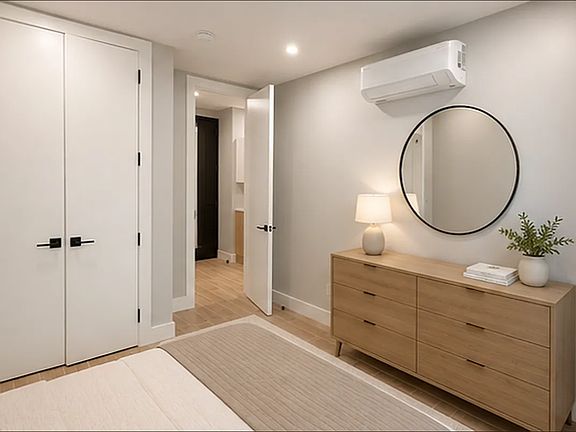 4th image of 805 Midwood St #4E