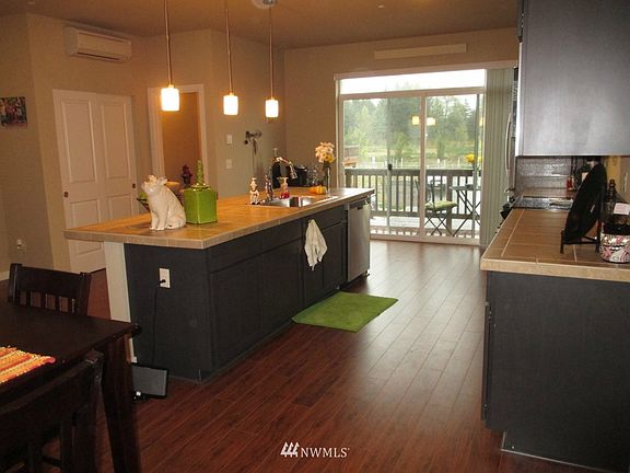 4th image of 17408 118th Avenue Ct E