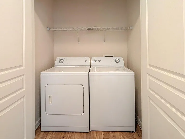 8290 Gate Pkwy W #507 — Photo 19