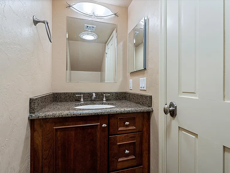 10270 E Glenn St — Photo 12
