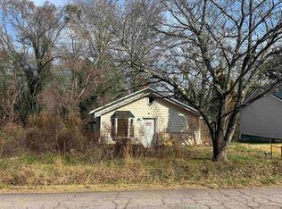 116 Newry Rd, Seneca, SC 29672