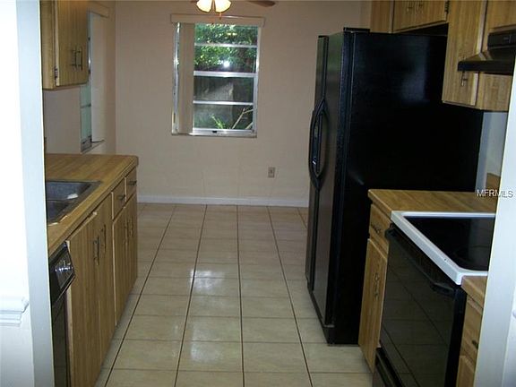 5th image of 2620 Eustace Ave