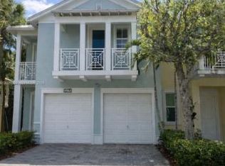10770 NW 74th Ln, Doral, FL 33178