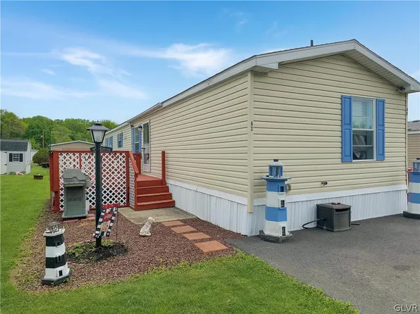 62 Mansfield Dr, Macungie, PA 18062