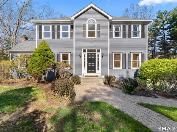 5 Beagle Trail, Newtown, CT 06482