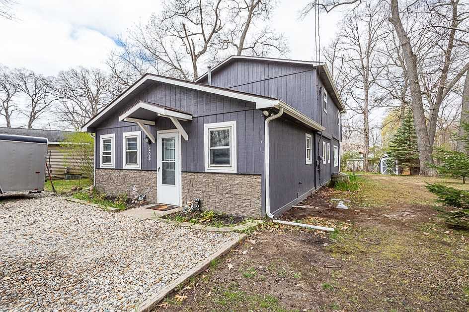 208 Portage Lake Rd, Munith, MI 49259 Zillow