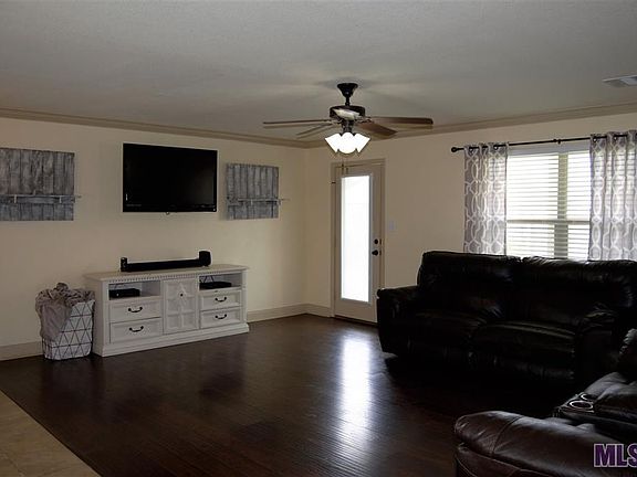 2nd image of 23243 Conifer Dr
