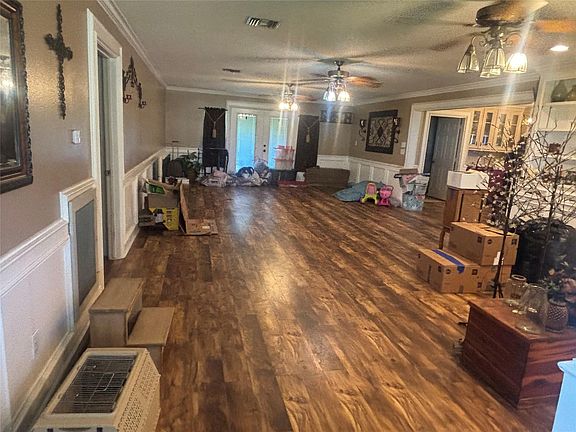 4th image of 10927 Seibel Ln