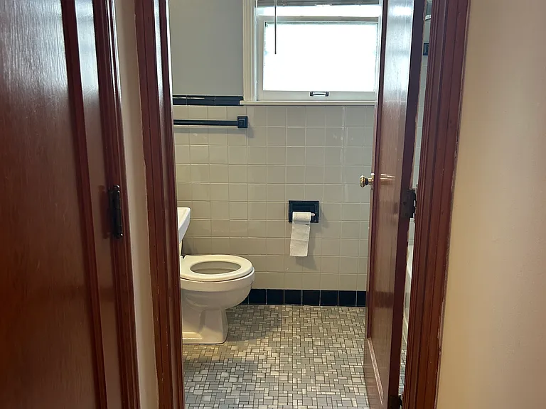 2932 Drew Ave S #1 — Photo 11