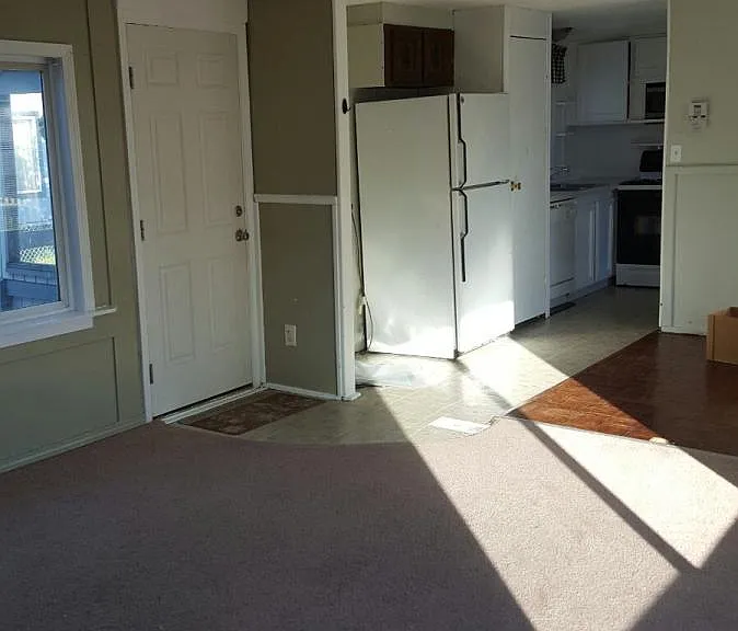 1200 W Dimond Blvd #405 — Photo 2
