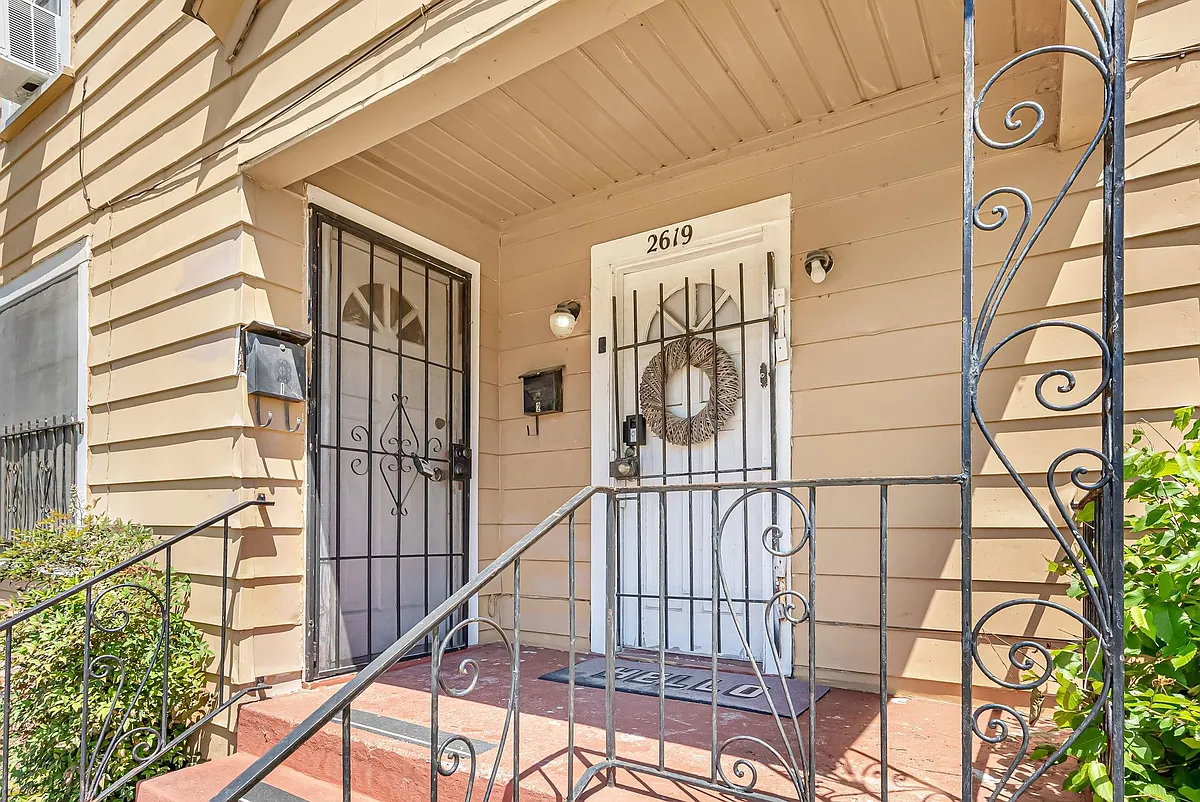 Building Photo - 2619 Nettleton St #1