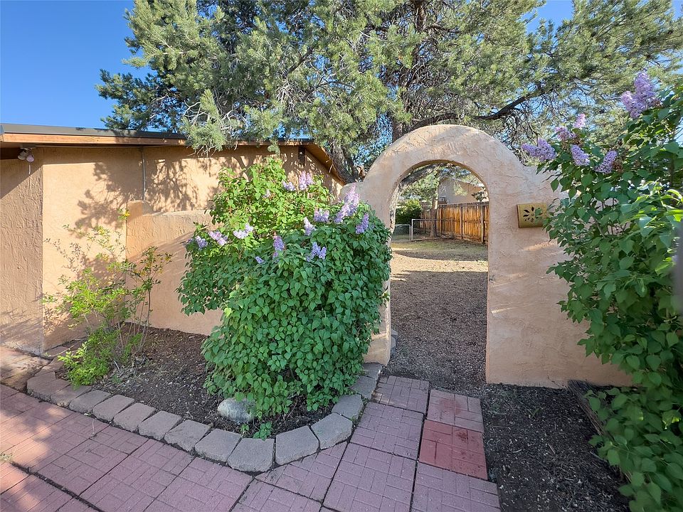 543 Grand Canyon Dr, White Rock, NM 87547 | Zillow