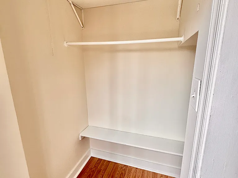 3652 Midvale Ave #1 — Photo 15