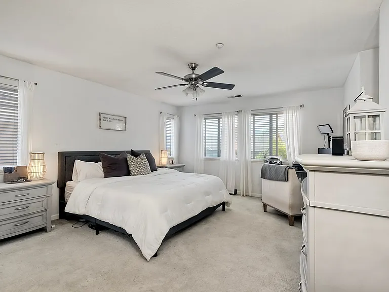 10055 Fieldthorn St — Photo 19
