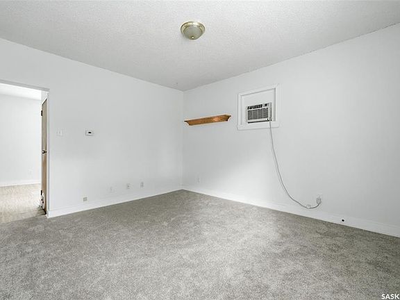 5th image of 920 Atkinson STREET