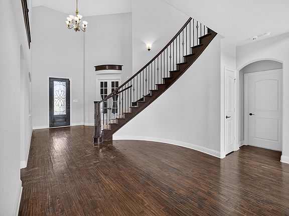 3rd image of 1708 Stillwater Ave