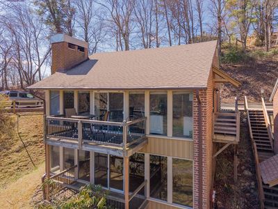 42 Doe Valley Dr, Hillsville, VA, 24343