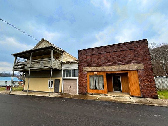 2nd image of 17725 N Akron Ave