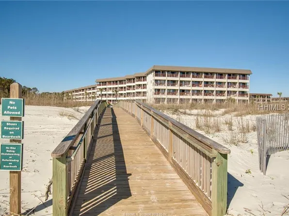 40 Folly Field Rd Unit 240, Hilton Head Island, SC 29928