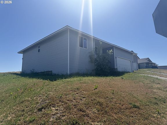 2nd image of 1300 SW 10th Ct